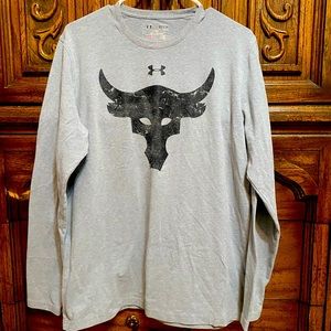 Under Armour Long Sleeve tee